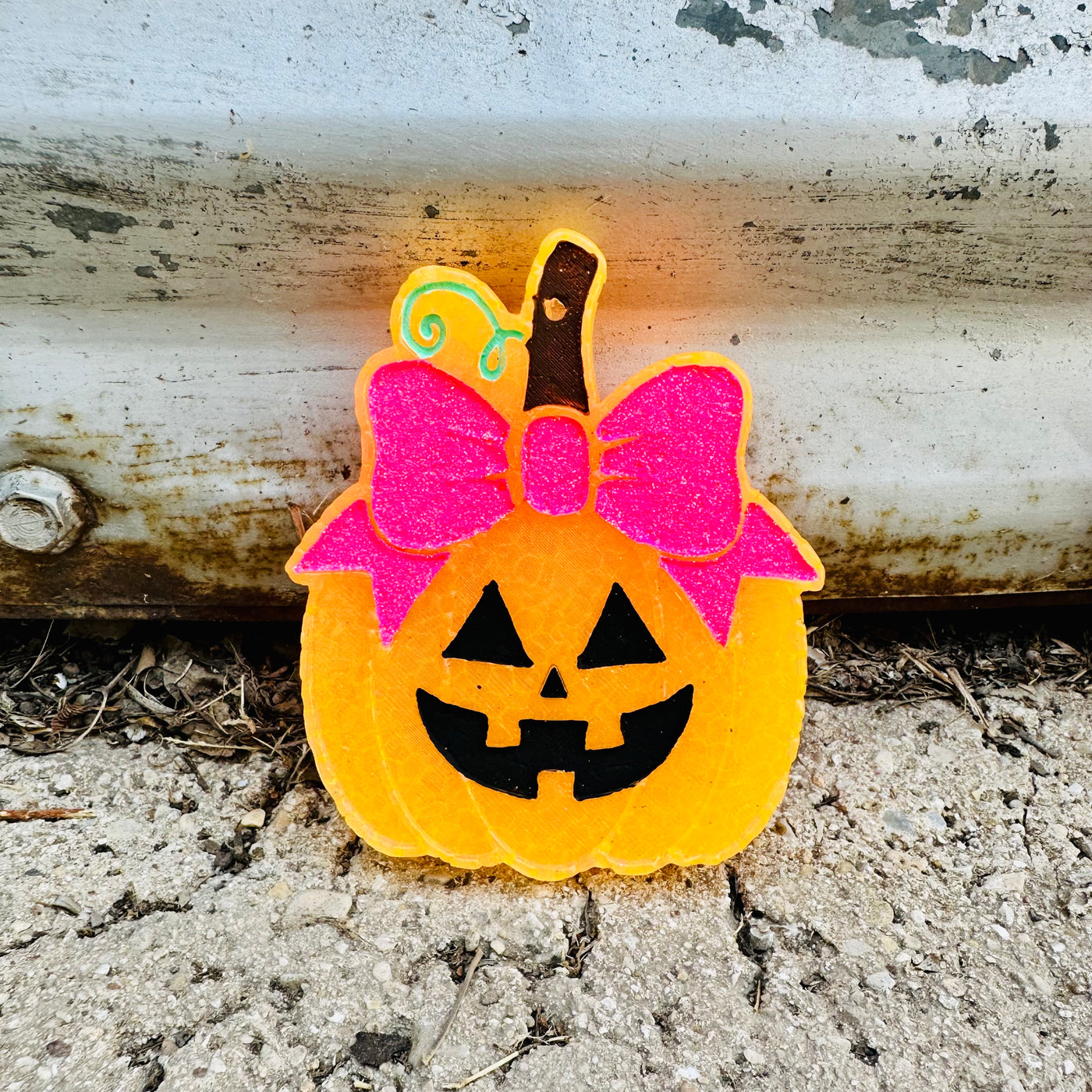 Halloween Jack-o-lantern with Bow Car Freshie