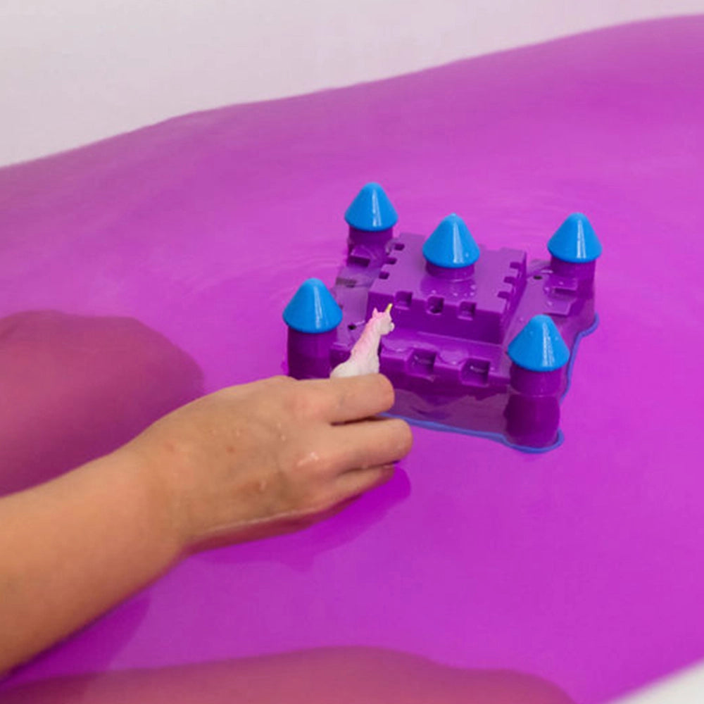 Fizzy Magic Castle Water Toy Kit with Bath Bomb