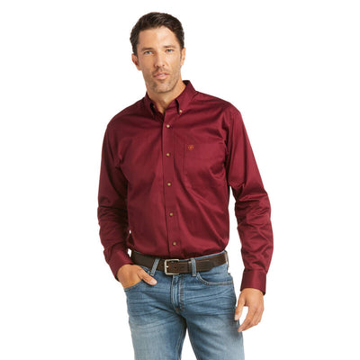 ARIAT Men's Burgundy Solid Twill Fitted Shirt